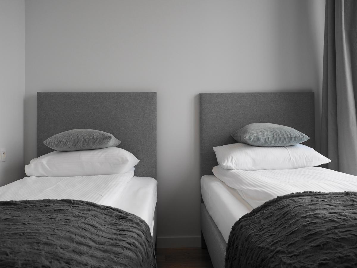 Magazynowa Airport Apartments Varsavia Esterno foto