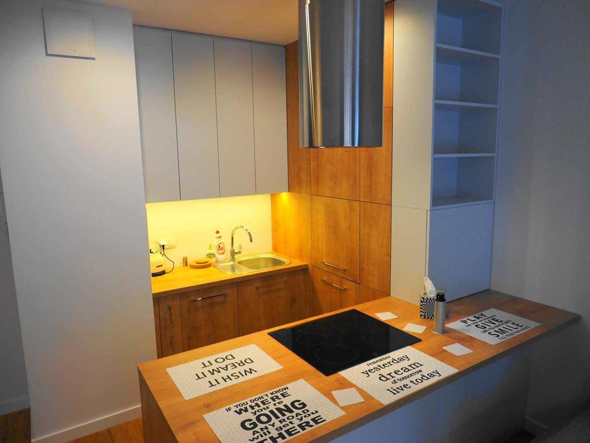 Magazynowa Airport Apartments Varsavia Esterno foto